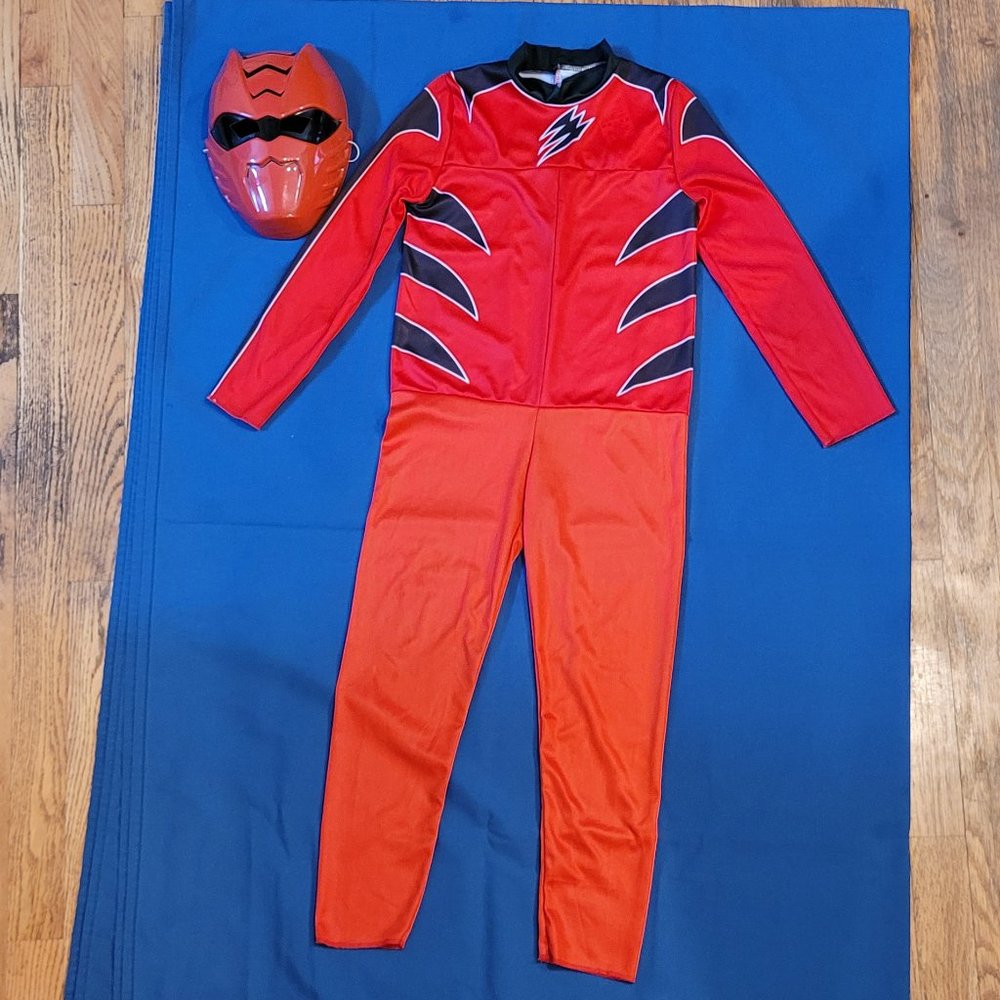 Rare Red Power Rangers Jungle Fury Costume. Youth 4-6. (#K0105)